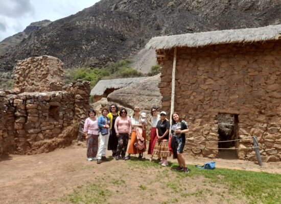 Wachakuy with Peruvian professional midwives